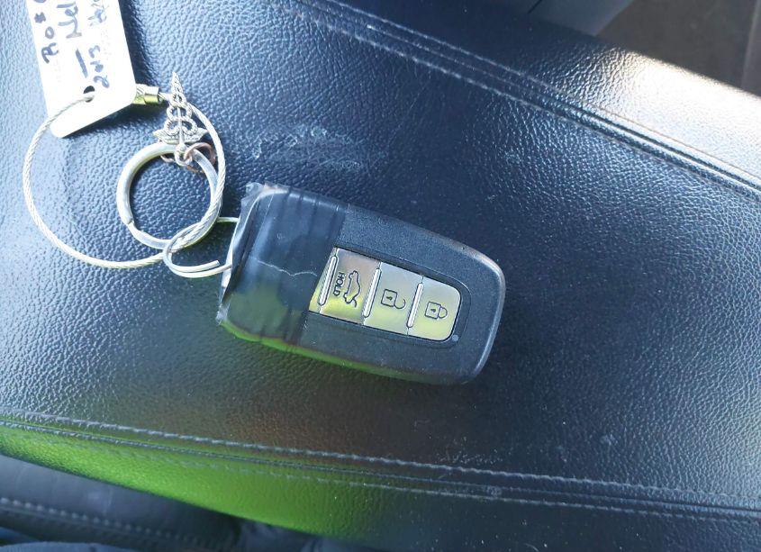 Photo 11 of 2013 Hyundai Sonata SE 2.0T (VIN 5NPEC4AB8DH770637)