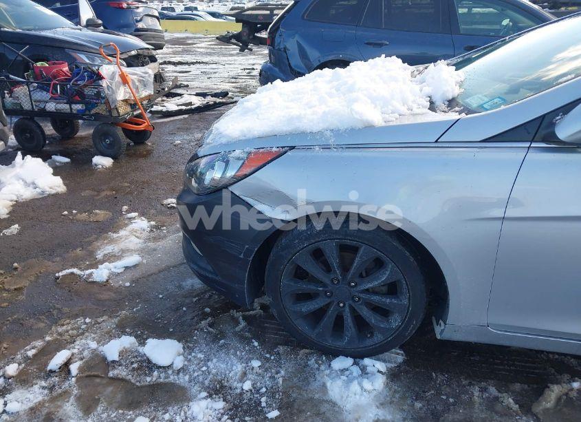 Photo 13 of 2011 Hyundai Sonata SE 2.0T (VIN 5NPEC4AB9BH161022)