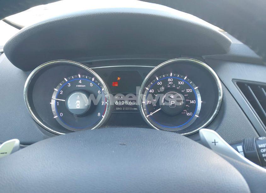 Photo 7 of 2011 Hyundai Sonata SE 2.0T (VIN 5NPEC4AB9BH161022)