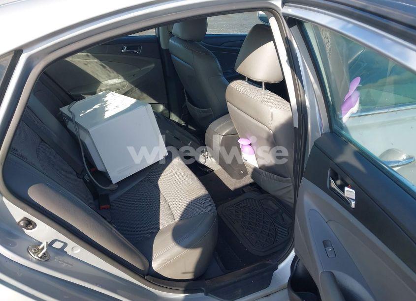 Photo 8 of 2011 Hyundai Sonata SE 2.0T (VIN 5NPEC4AB9BH161022)