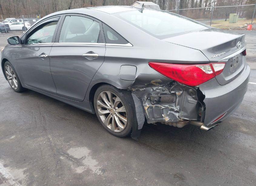 Photo 3 of 2011 Hyundai Sonata SE 2.0T (VIN 5NPEC4AB9BH205777)