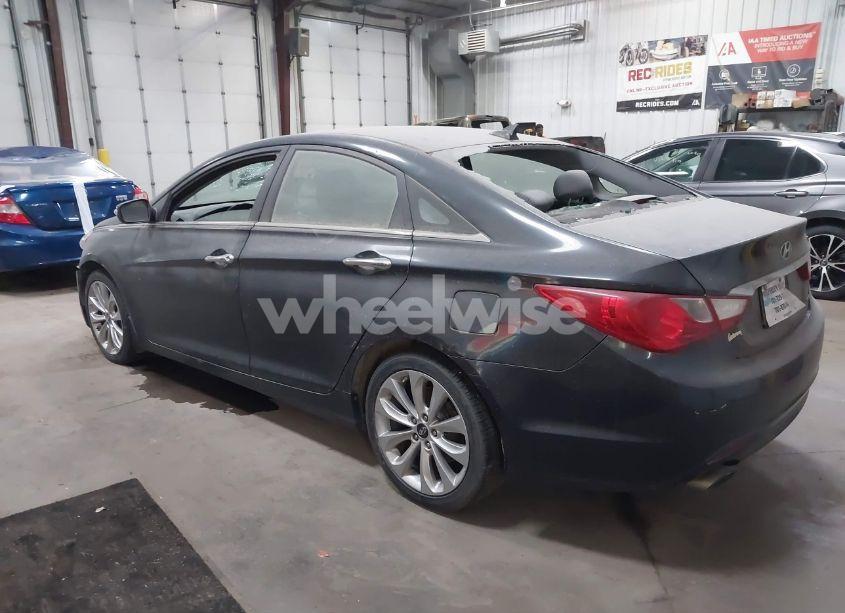 Photo 3 of 2011 Hyundai Sonata LIMITED 2.0T (VIN 5NPEC4AB9BH278972)