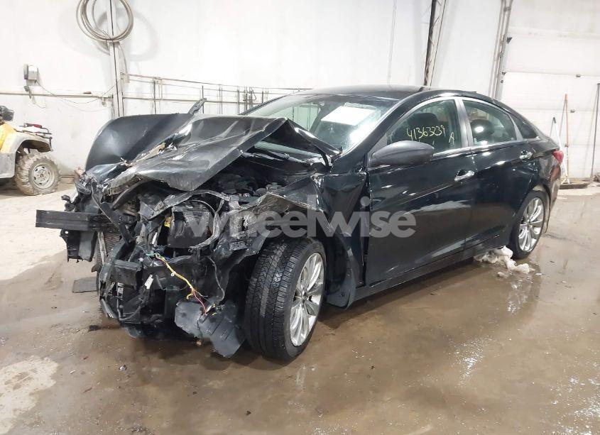 Photo 2 of 2011 Hyundai Sonata SE 2.0T (VIN 5NPEC4AB9BH316944)