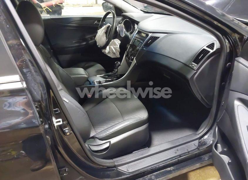 Photo 5 of 2011 Hyundai Sonata SE 2.0T (VIN 5NPEC4AB9BH316944)