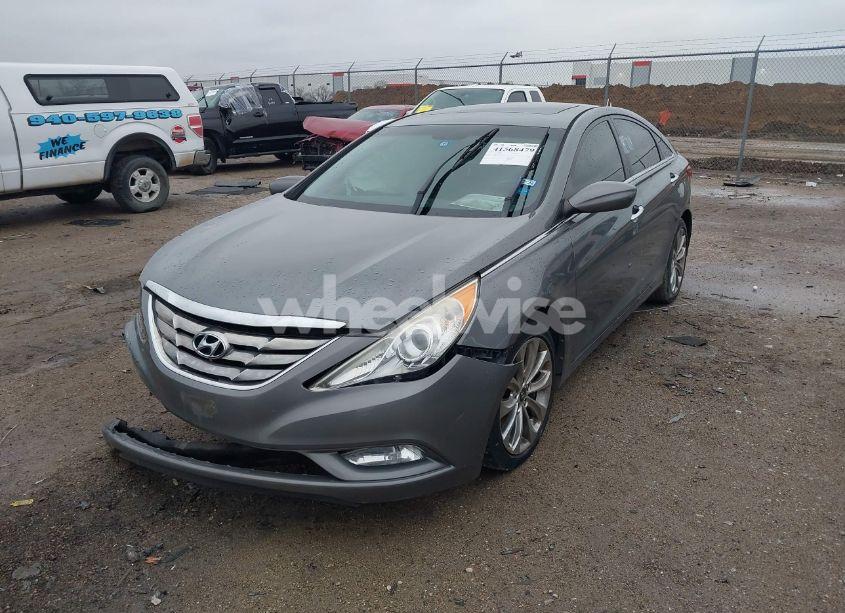 Photo 2 of 2012 Hyundai Sonata SE 2.0T (VIN 5NPEC4AB9CH403390)