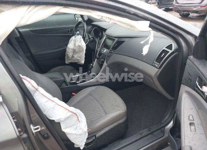 Photo 5 of 2012 Hyundai Sonata SE 2.0T (VIN 5NPEC4AB9CH403390)