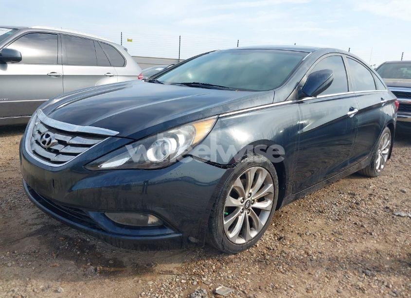 Photo 2 of 2012 Hyundai Sonata SE 2.0T (VIN 5NPEC4AB9CH444313)