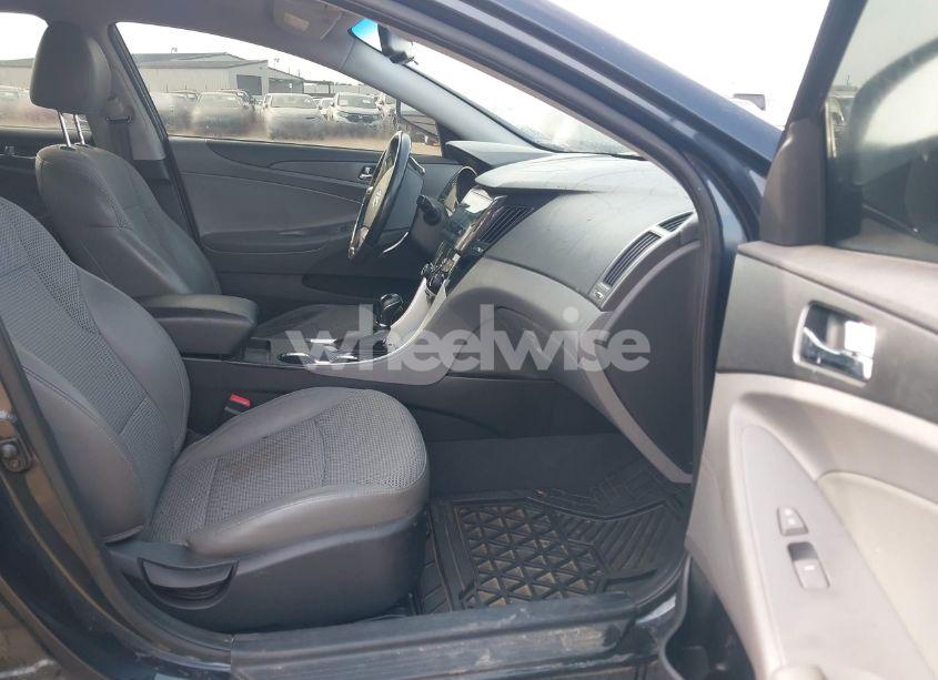 Photo 5 of 2012 Hyundai Sonata SE 2.0T (VIN 5NPEC4AB9CH444313)