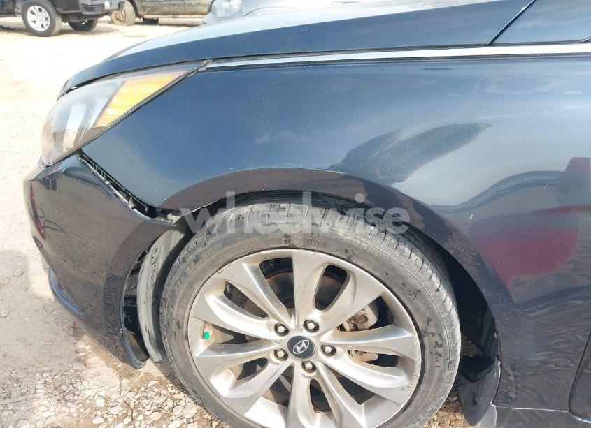 Photo 6 of 2012 Hyundai Sonata SE 2.0T (VIN 5NPEC4AB9CH444313)