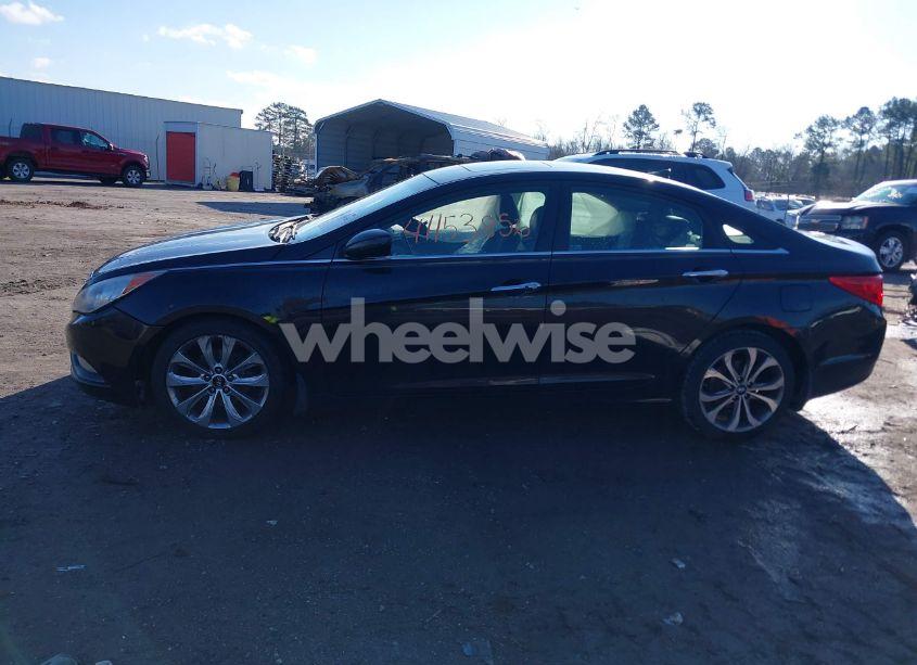 Photo 14 of 2013 Hyundai Sonata SE 2.0T (VIN 5NPEC4AB9DH531193)