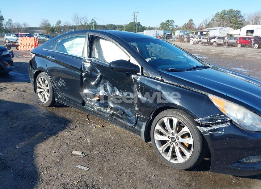 Photo 6 of 2013 Hyundai Sonata SE 2.0T (VIN 5NPEC4AB9DH531193)