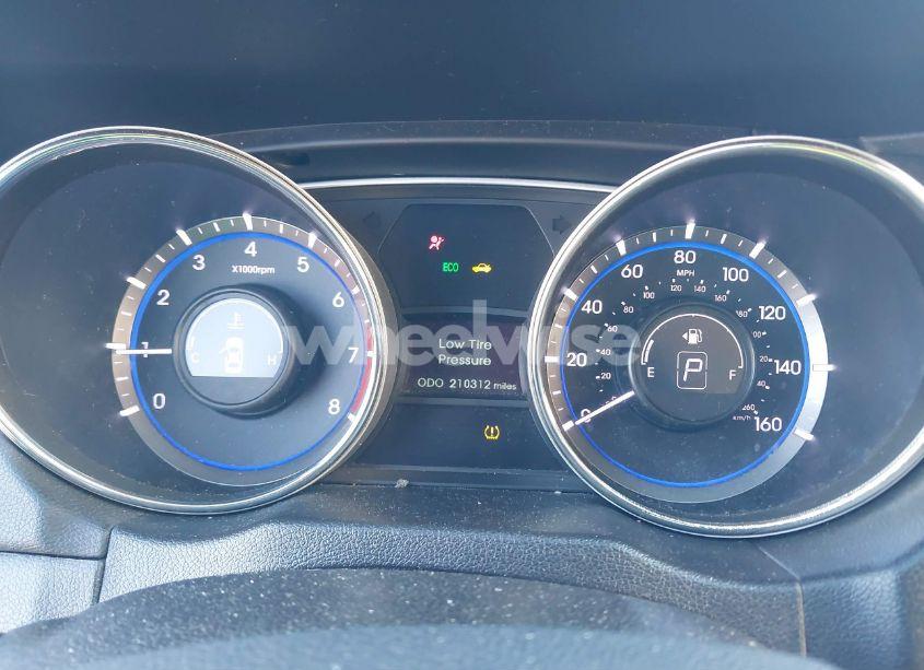 Photo 7 of 2013 Hyundai Sonata SE 2.0T (VIN 5NPEC4AB9DH531193)