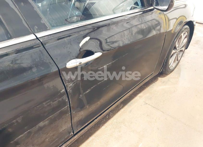 Photo 6 of 2013 Hyundai Sonata SE 2.0T (VIN 5NPEC4AB9DH584167)