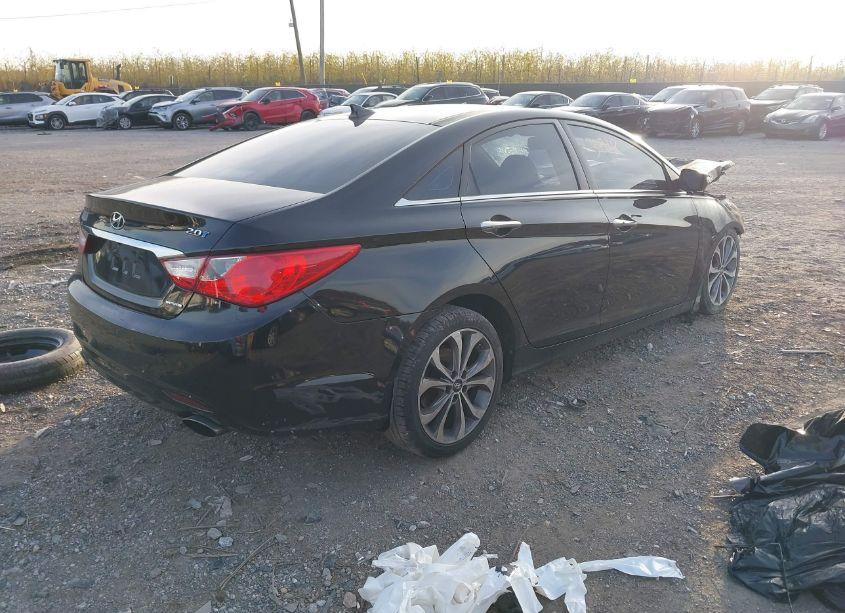 Photo 4 of 2013 Hyundai Sonata LIMITED 2.0T (VIN 5NPEC4AB9DH595895)