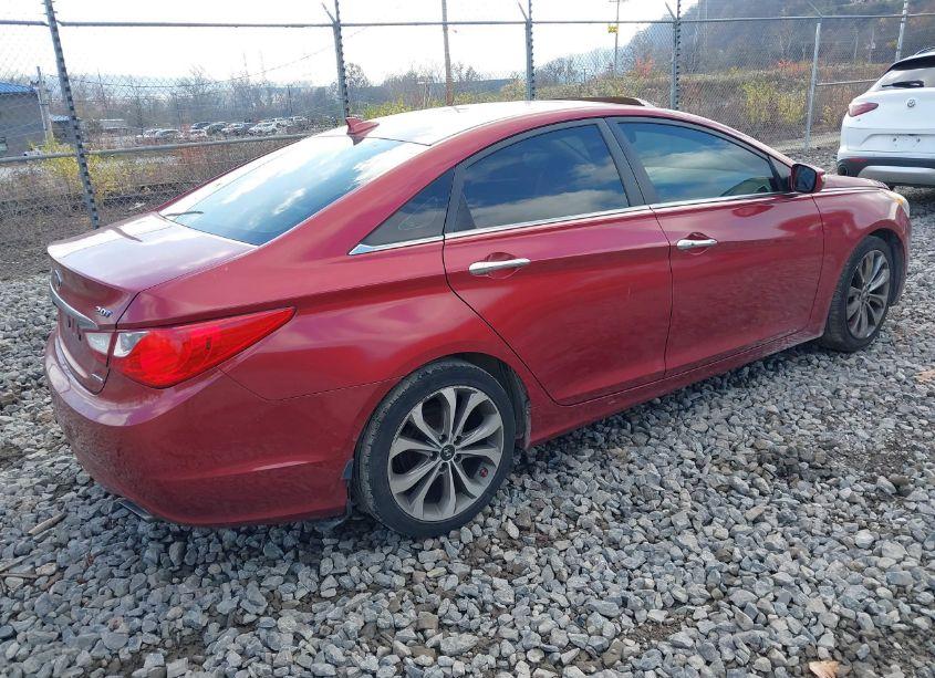 Photo 4 of 2013 Hyundai Sonata LIMITED 2.0T (VIN 5NPEC4AB9DH727148)