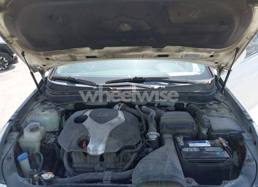 Photo 10 of 2013 Hyundai Sonata SE 2.0T (VIN 5NPEC4AB9DH754530)