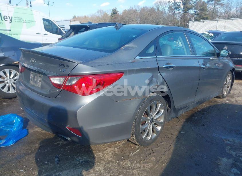 Photo 4 of 2014 Hyundai Sonata SE 2.0T (VIN 5NPEC4AB9EH839644)