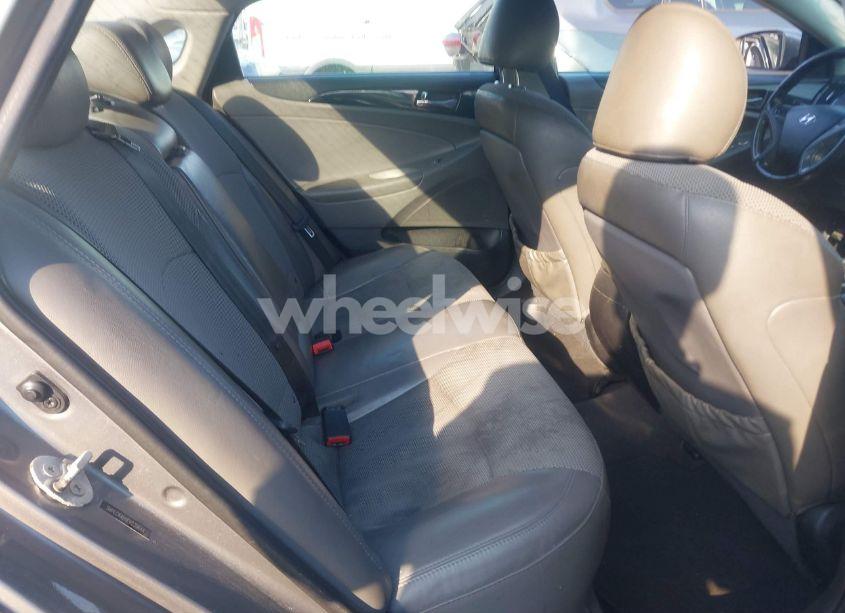 Photo 8 of 2014 Hyundai Sonata SE 2.0T (VIN 5NPEC4AB9EH839644)