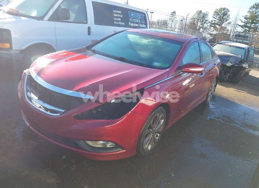 Photo 2 of 2014 Hyundai Sonata SE 2.0T (VIN 5NPEC4AB9EH884664)