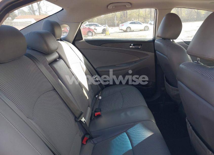 Photo 8 of 2011 Hyundai Sonata SE 2.0T (VIN 5NPEC4ABXBH204797)