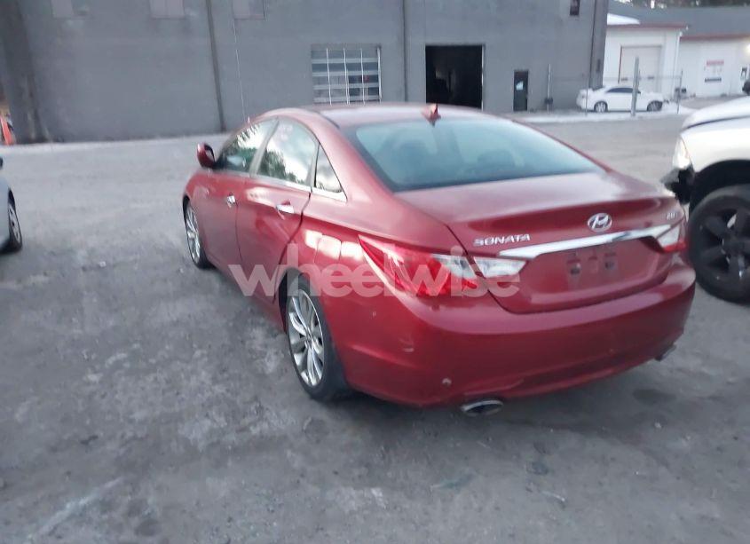 Photo 3 of 2013 Hyundai Sonata SE 2.0T (VIN 5NPEC4ABXDH571198)