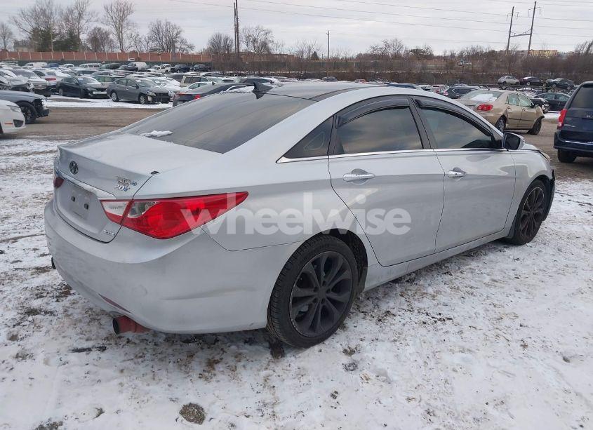 Photo 4 of 2013 Hyundai Sonata LIMITED 2.0T (VIN 5NPEC4ABXDH658664)