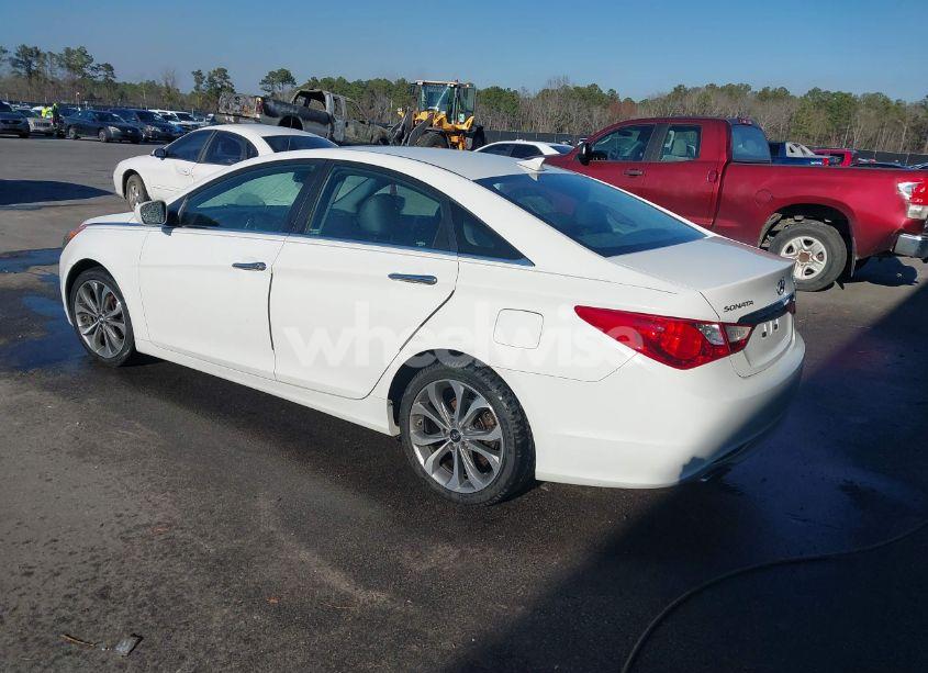 Photo 3 of 2013 Hyundai Sonata SE 2.0T (VIN 5NPEC4ABXDH757484)