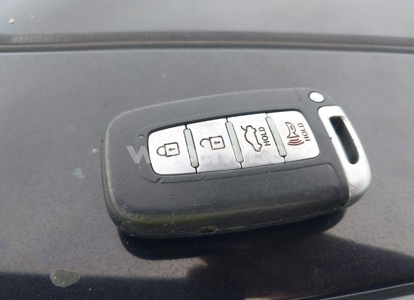 Photo 11 of 2011 Hyundai Sonata LIMITED (VIN 5NPEC4AC0BH001698)