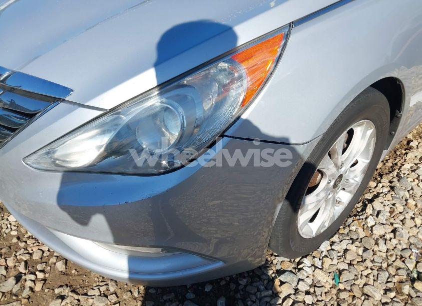 Photo 6 of 2011 Hyundai Sonata LIMITED (VIN 5NPEC4AC0BH006772)