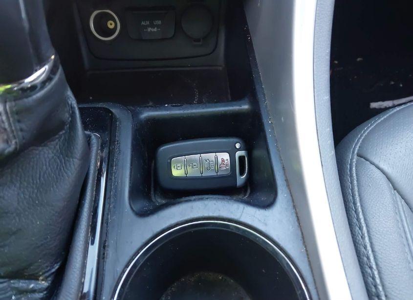 Photo 11 of 2011 Hyundai Sonata LIMITED (VIN 5NPEC4AC0BH022079)