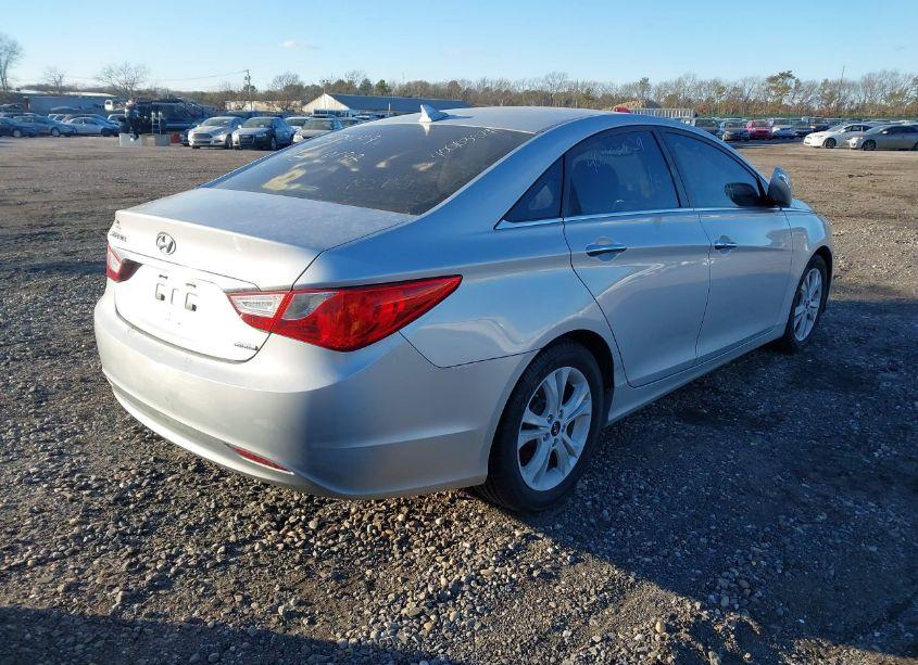 Photo 4 of 2011 Hyundai Sonata LIMITED (VIN 5NPEC4AC0BH022079)