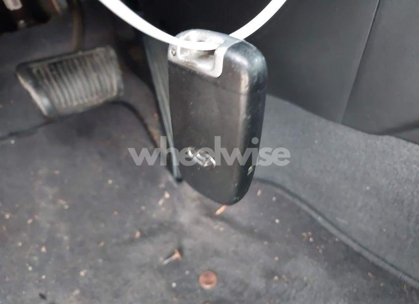 Photo 11 of 2011 Hyundai Sonata SE (VIN 5NPEC4AC0BH117094)