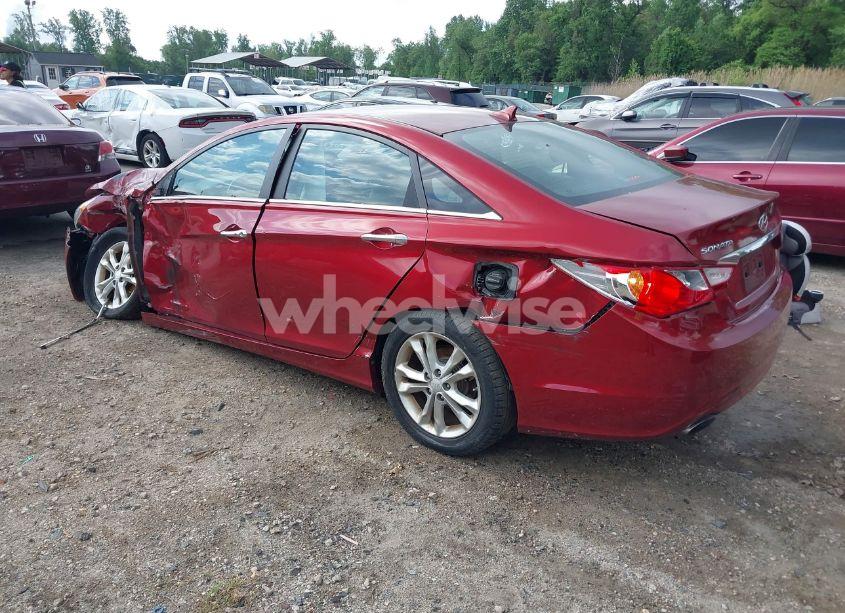Photo 3 of 2011 Hyundai Sonata SE (VIN 5NPEC4AC0BH117094)