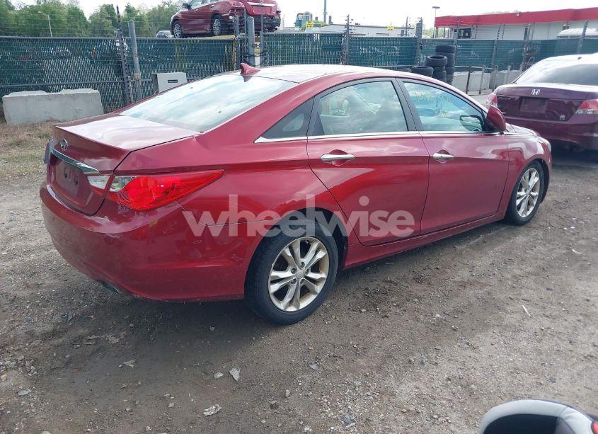Photo 4 of 2011 Hyundai Sonata SE (VIN 5NPEC4AC0BH117094)