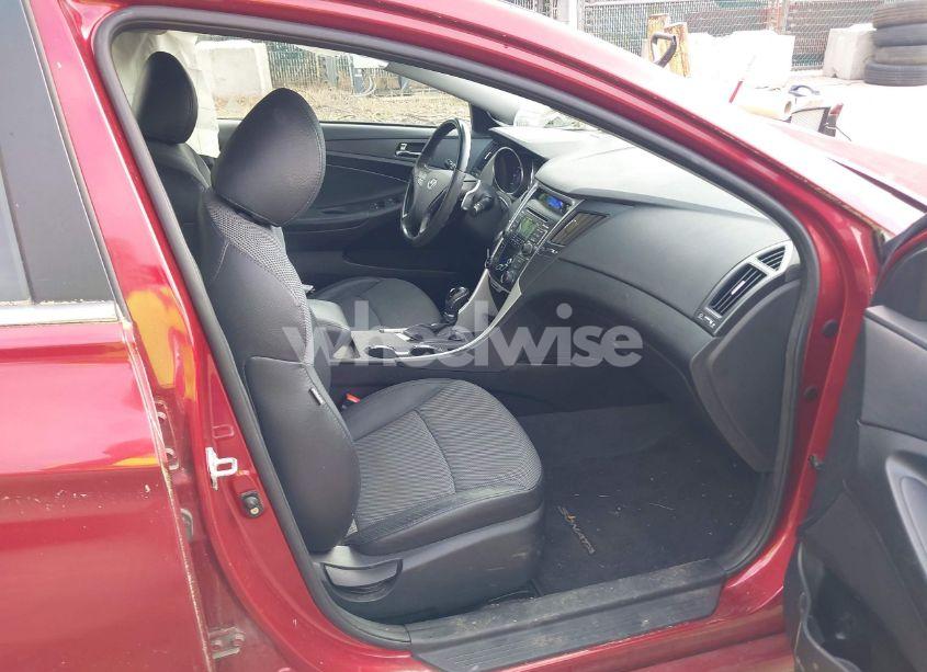 Photo 5 of 2011 Hyundai Sonata SE (VIN 5NPEC4AC0BH117094)