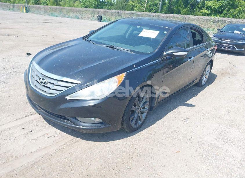 Photo 2 of 2011 Hyundai Sonata LIMITED (VIN 5NPEC4AC0BH137619)