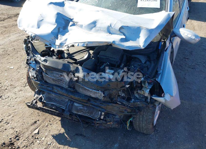 Photo 6 of 2011 Hyundai Sonata LIMITED (VIN 5NPEC4AC0BH140097)