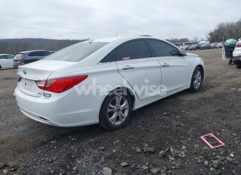 Photo 4 of 2011 Hyundai Sonata LIMITED (VIN 5NPEC4AC0BH203294)