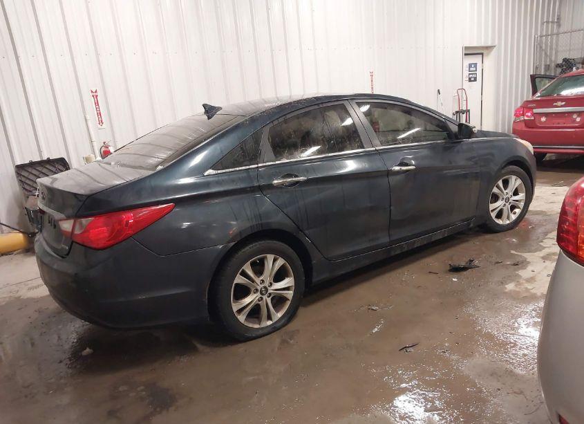 Photo 4 of 2011 Hyundai Sonata LIMITED (VIN 5NPEC4AC0BH236375)