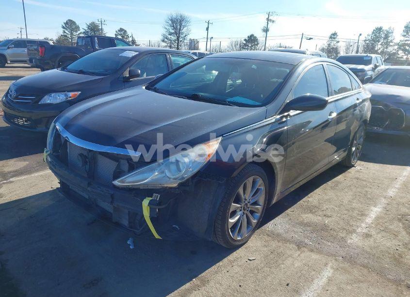 Photo 2 of 2011 Hyundai Sonata SE (VIN 5NPEC4AC0BH259199)