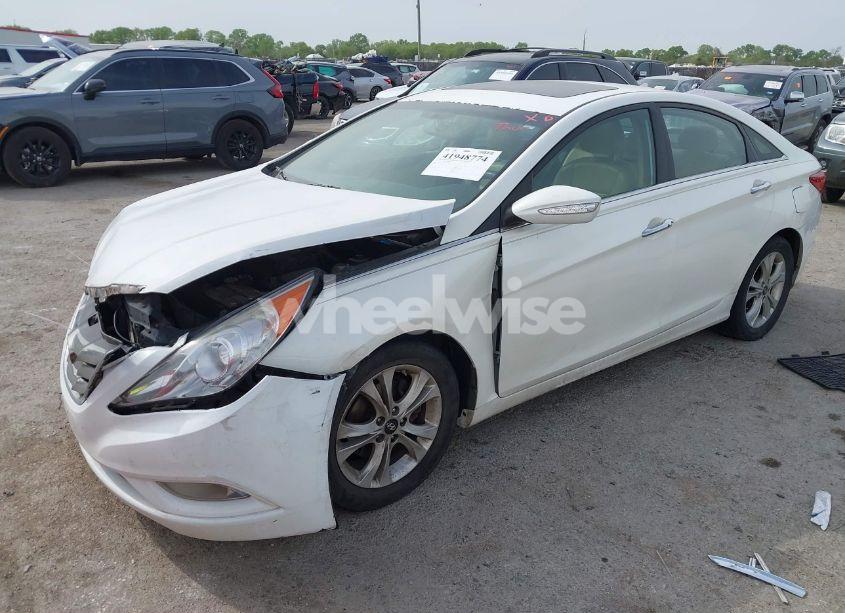 Photo 2 of 2011 Hyundai Sonata LIMITED (VIN 5NPEC4AC0BH279906)