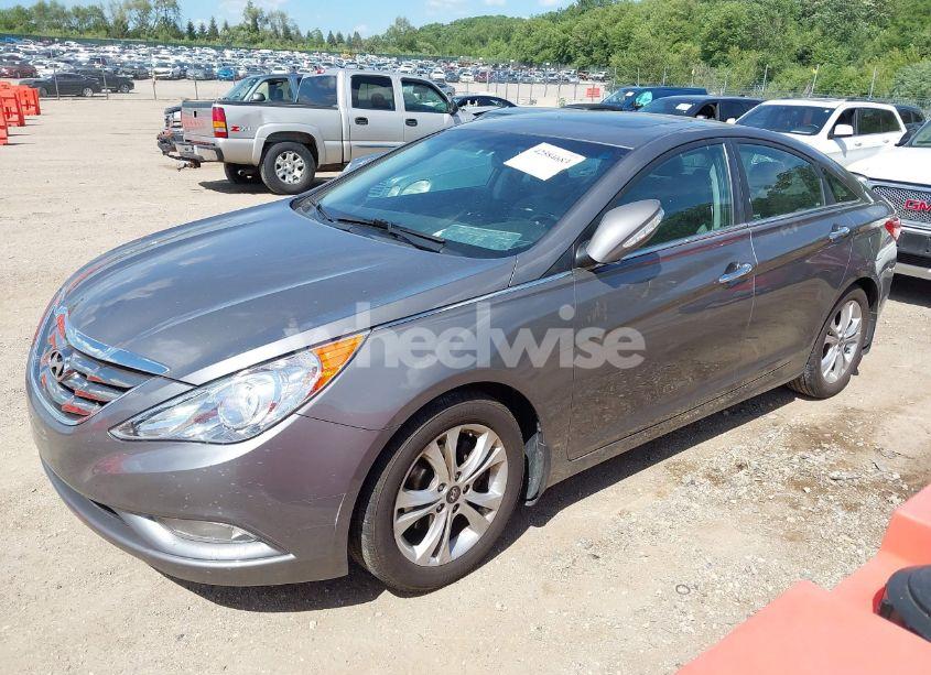 Photo 2 of 2011 Hyundai Sonata LIMITED (VIN 5NPEC4AC0BH290341)