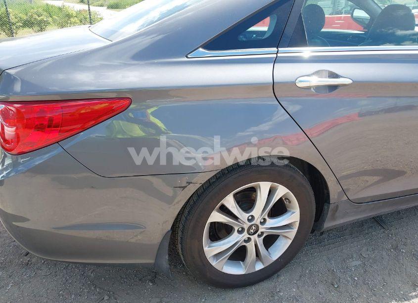 Photo 6 of 2011 Hyundai Sonata LIMITED (VIN 5NPEC4AC0BH290341)