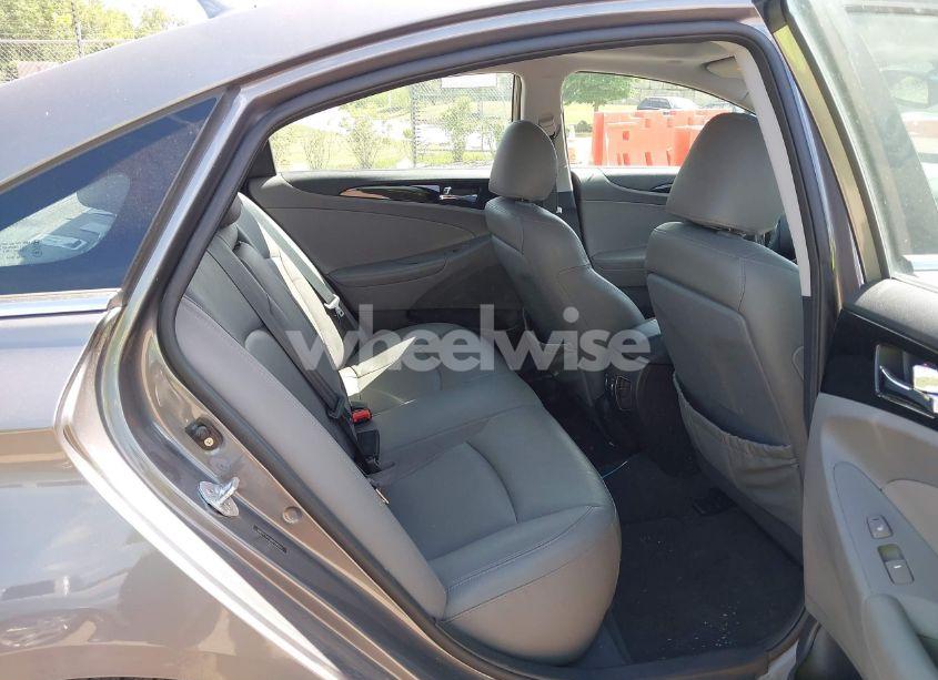 Photo 8 of 2011 Hyundai Sonata LIMITED (VIN 5NPEC4AC0BH290341)