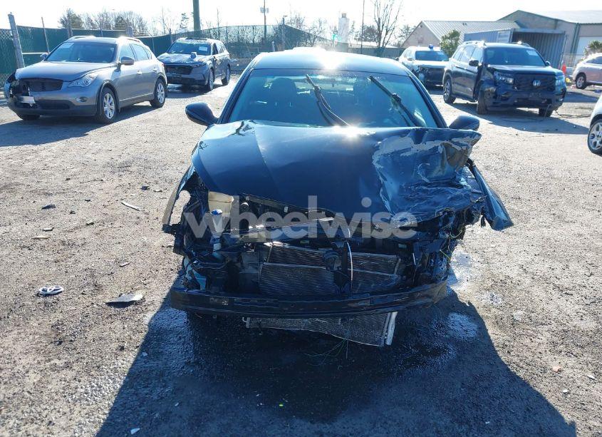 Photo 12 of 2011 Hyundai Sonata SE (VIN 5NPEC4AC0BH302536)