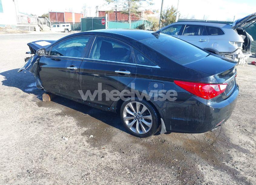 Photo 3 of 2011 Hyundai Sonata SE (VIN 5NPEC4AC0BH302536)