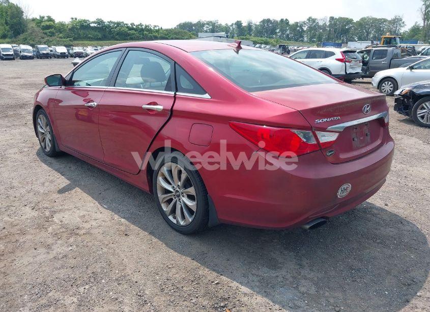 Photo 3 of 2012 Hyundai Sonata SE (VIN 5NPEC4AC0CH411449)