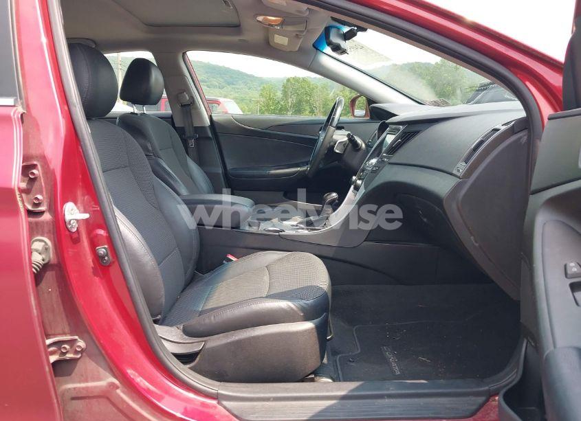 Photo 5 of 2012 Hyundai Sonata SE (VIN 5NPEC4AC0CH411449)