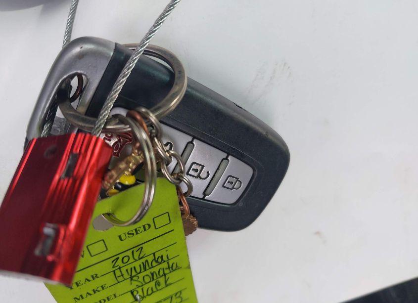 Photo 11 of 2012 Hyundai Sonata SE (VIN 5NPEC4AC0CH413377)