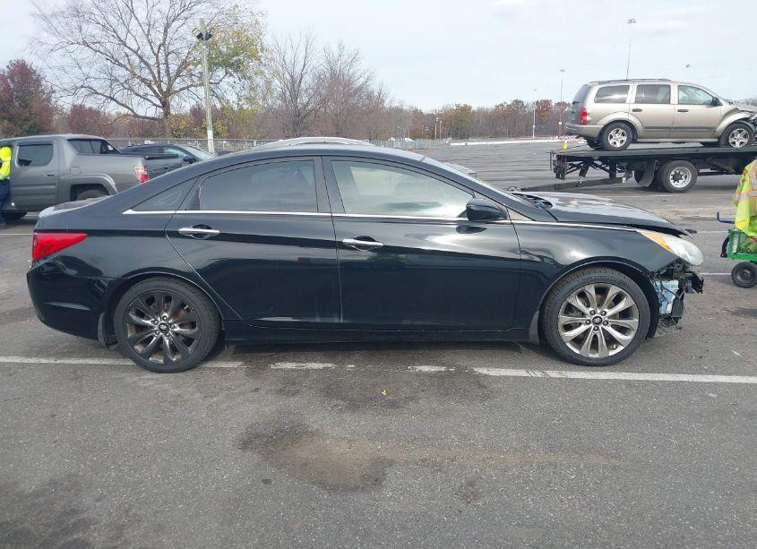 Photo 13 of 2012 Hyundai Sonata SE (VIN 5NPEC4AC0CH413377)
